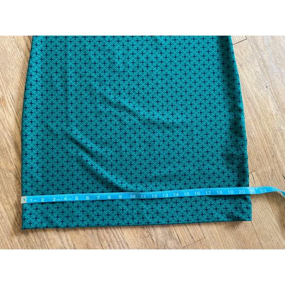 Banana Republic Patterned Green Dress Lightweight Casual Holiday Size Small - Picture 6 of 9